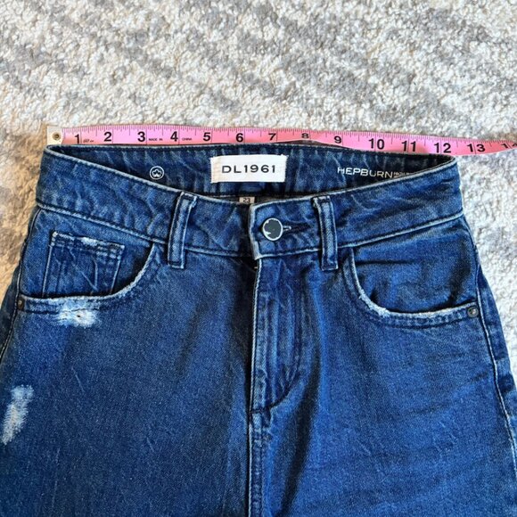 Vintage high waisted frayed hem flare jeans - Picture 9 of 14